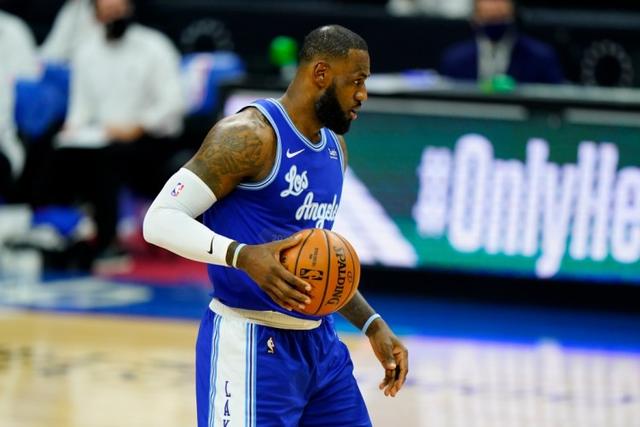 瓜帅谈滕哈赫：他会更强大回归 成绩差我也会下课